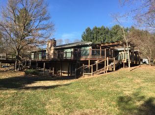 4028 Grande View Dr, Pylesville, MD 21132