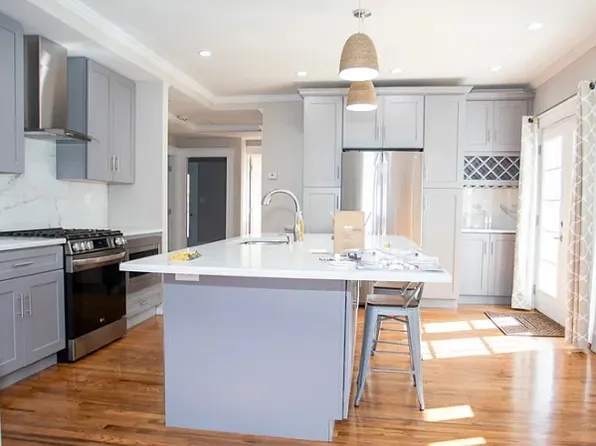 68 Manet Rd #1A, Chestnut Hill, MA 02467