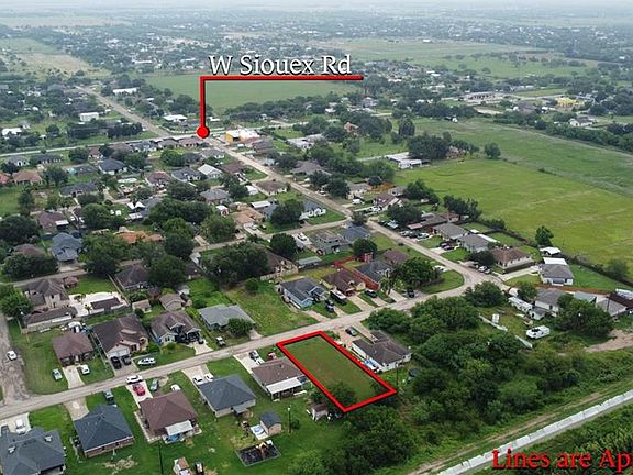 4th image of 729 Hernandez Dr