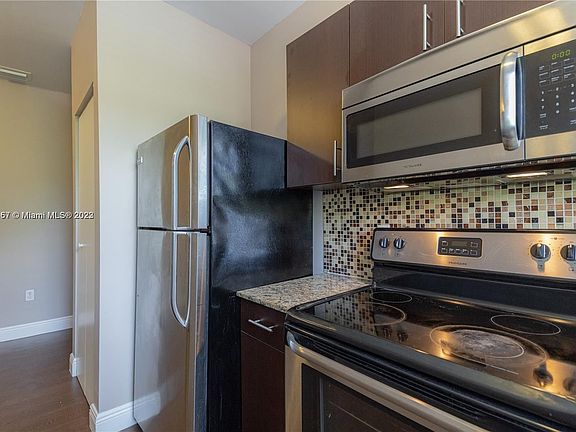 3rd image of 5416 NE 1st Ct APT 4