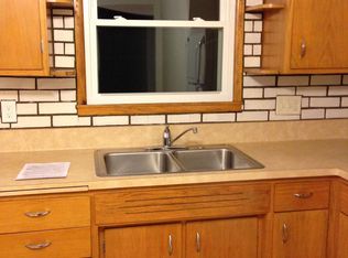 1411 Silvercrest Dr, Appleton, WI 54911