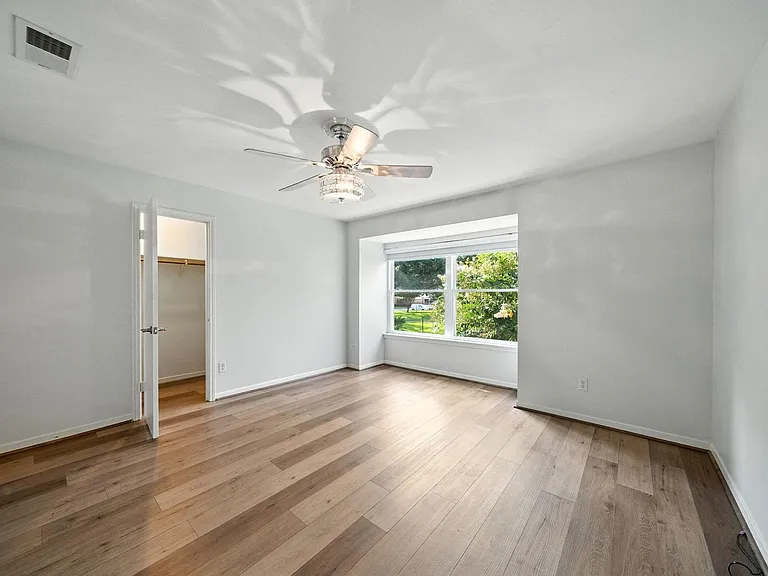 10333 Longmont Dr #35/3 — Photo 14