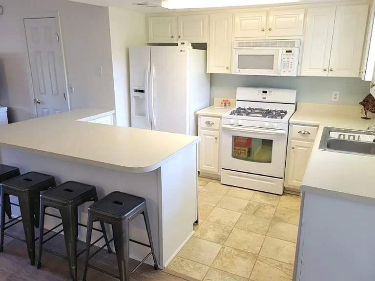 168 White Sandy Dr — Photo 4