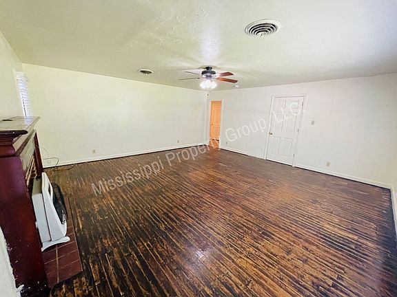 4th image of 1247 S Lamar Blvd Unit B