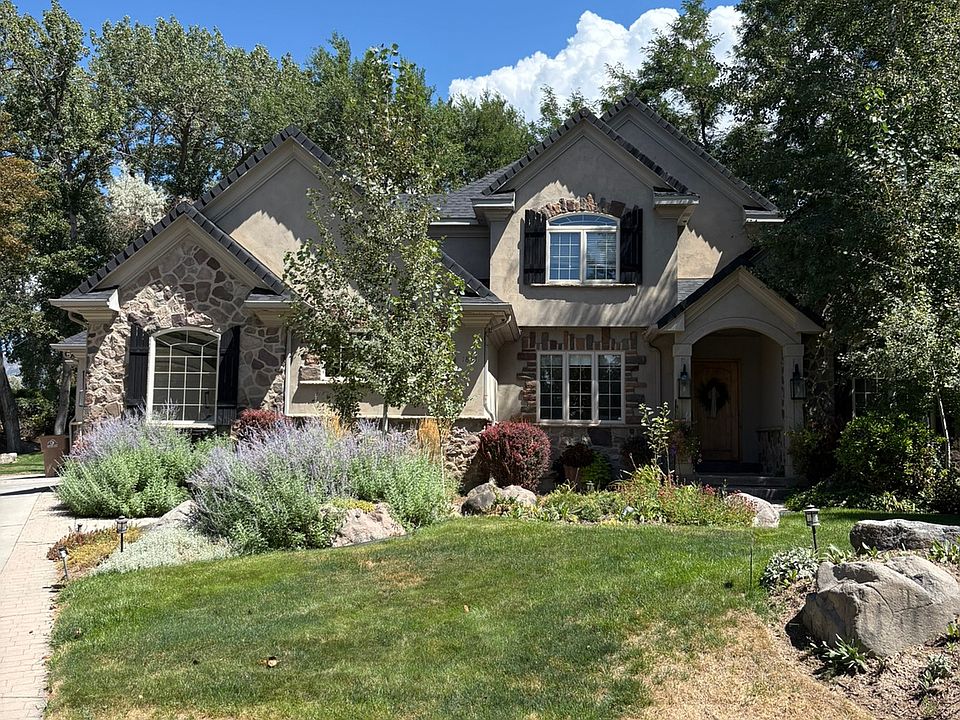 1st image of 1821 E Sawgrass Cir