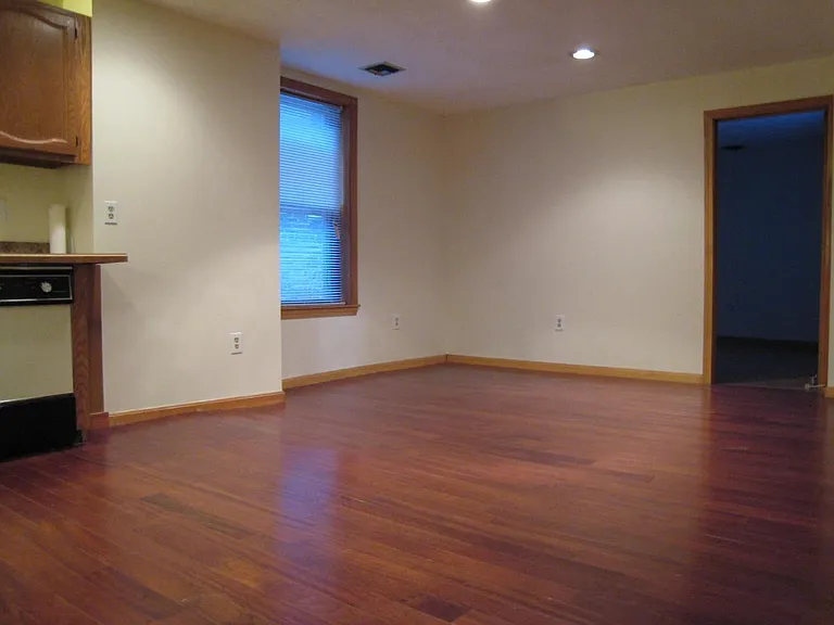 3 Holden Ct #1 — Photo 3