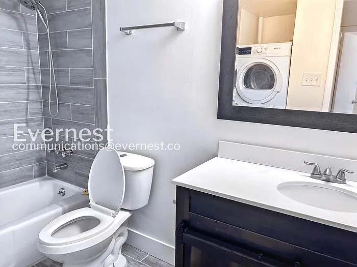 2086 Montreat Cir — Photo 11
