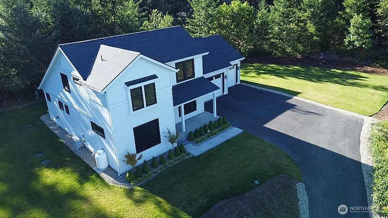 2nd image of 12288 Madrona Street SW