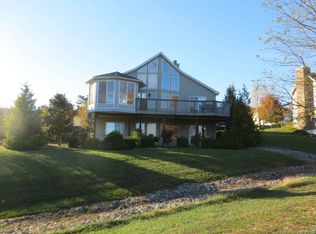 473 Peace Pipe Ln, Hedgesville, WV 25427