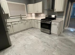 168 Bayview Ave FLOOR 1, Jersey City, NJ 07305