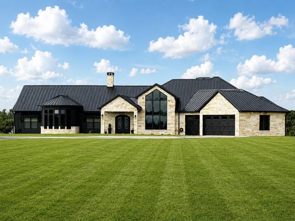 8000 E County Road 212, Buffalo, TX 75831