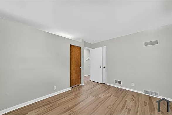 10772 Spring Garden Dr — Photo 14