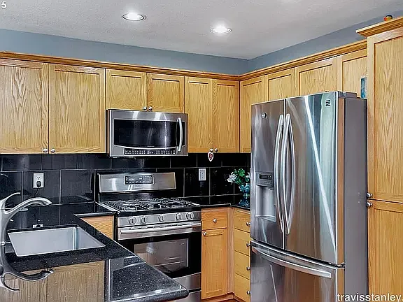 6491 NW Connery Ter — Photo 14