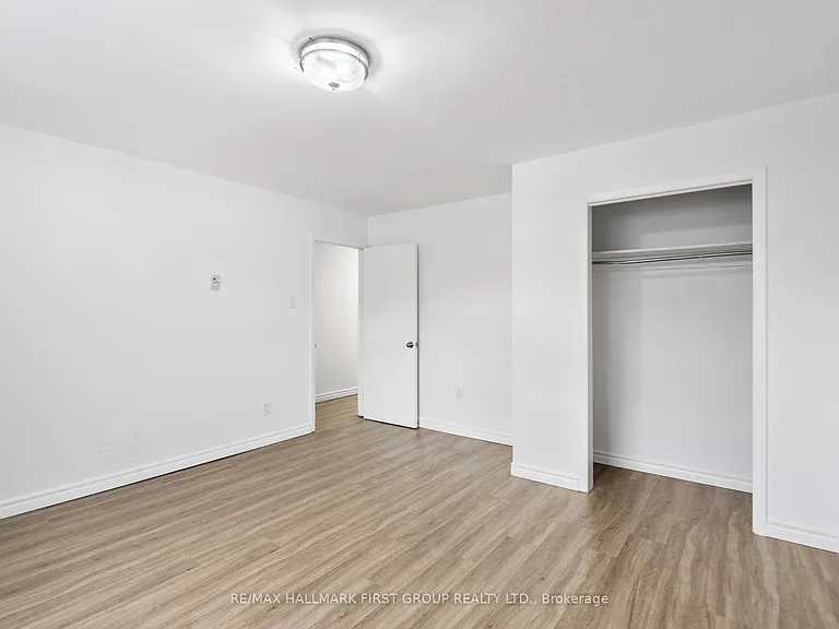 608 Gerrard St E #2 — Photo 11
