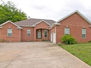 723 Tylertown Rd, Clarksville, TN 37040