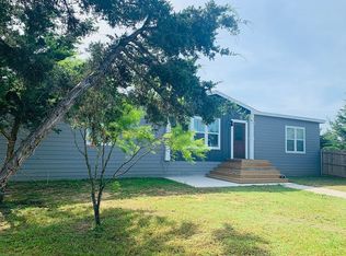 325 Club Lake Rd, Whitesboro, TX 76273