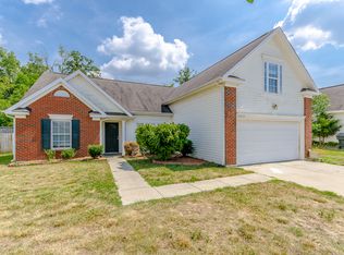 15233 Dehavilland Dr, Charlotte, NC 28278