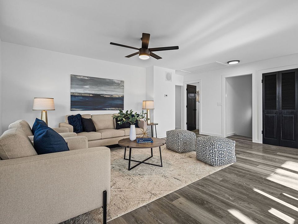 23576 N Overhill Dr, Lake Zurich, IL 60047 | MLS #12573469 | Zillow