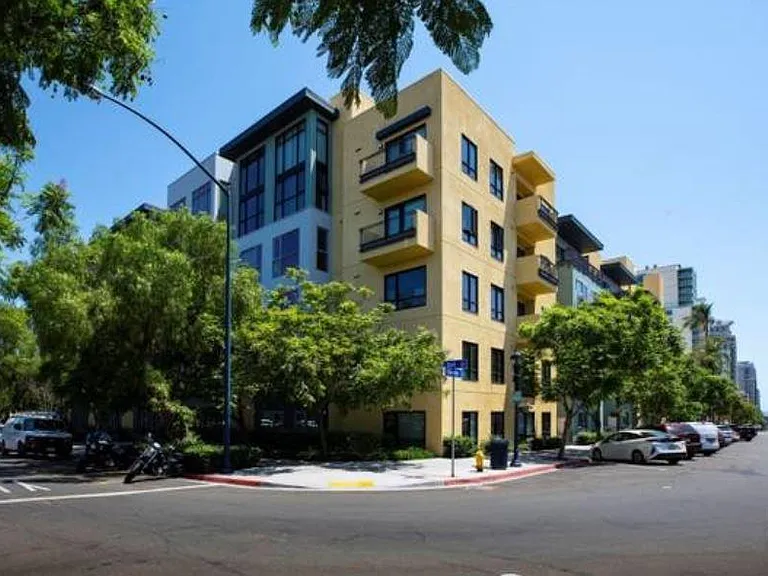 889 Date St #108 — Photo 17