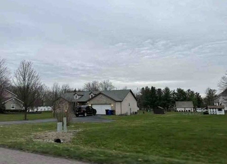 141 Applewood Ln, Slippery Rock, PA 16057 Zillow