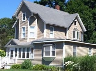 27 Pond St, Greenfield, MA 01301