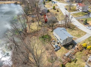 40 Hummingbird Trl, Vernon Twp., NJ 07422