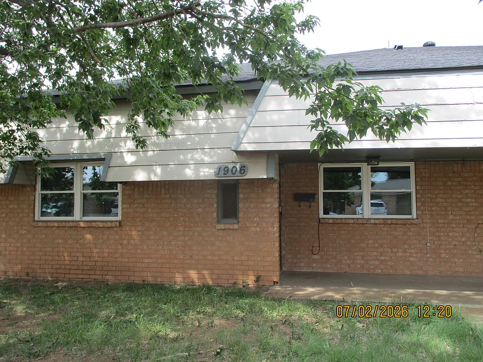 Front of unit