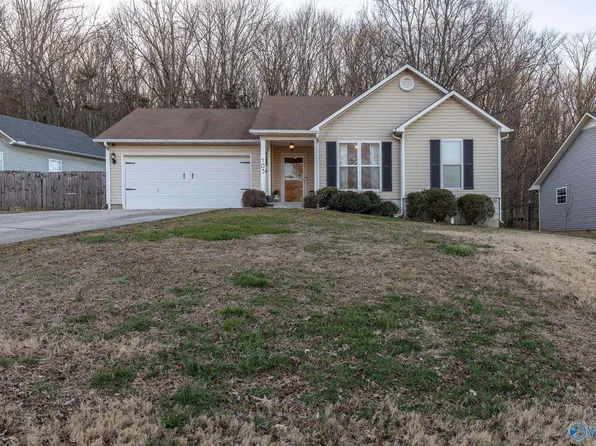 103 Dillion Cir NE, Huntsville, AL 35811