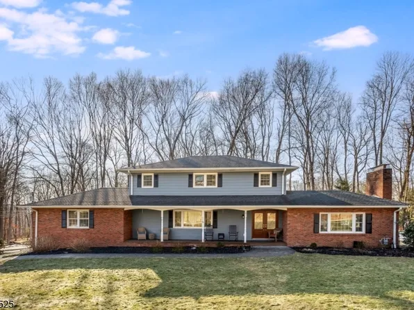 5 Parkwood Rd, Roxbury Twp., NJ 07876