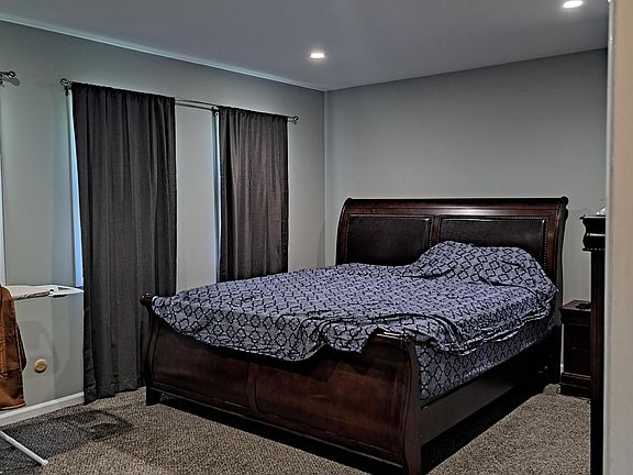 5th image of 63 Winged Foot Dr