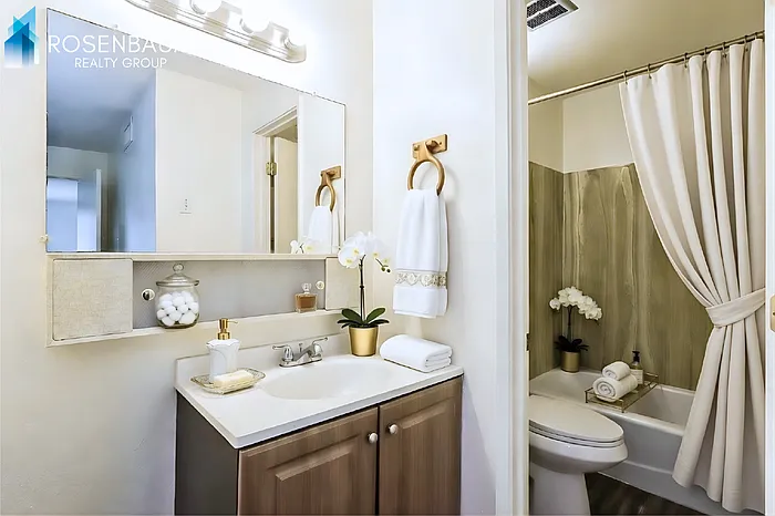 2625 N Alvernon Way #D3 — Photo 14