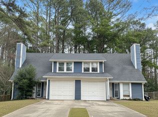 4930 Farmstead Ct NE, Woodstock, GA 30188