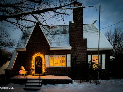 20 Chester Court, Troy, NY, 12182