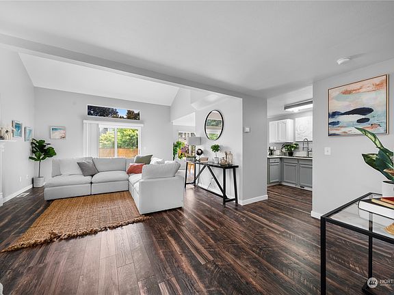 5th image of 9626 2nd Street SE #19