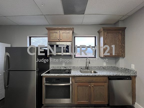 5th image of 919 S Carroll Blvd Suite 201
