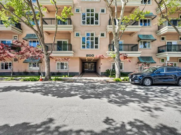 200 Sheridan Ave APT 201, Palo Alto, CA 94306