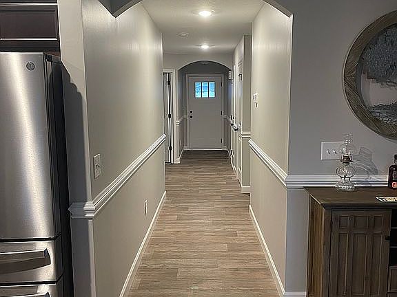 2nd image of 1305 Lindale Pl