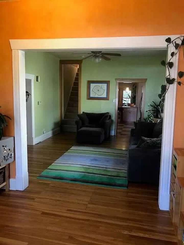 3 bed, 2244 sqft, $2,900 — Photo 4