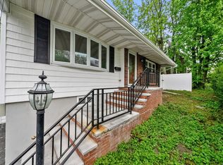 172 Phipps St, Quincy, MA 02169
