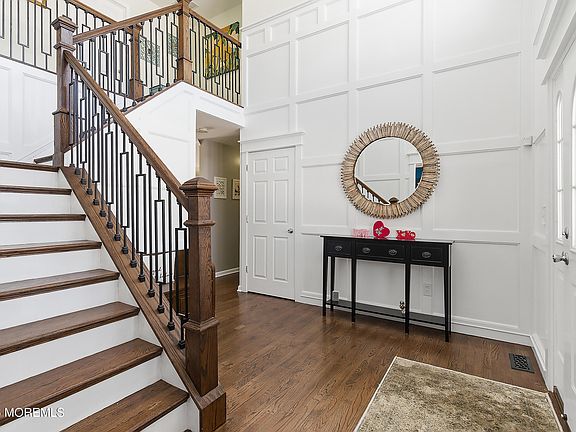 3rd image of 197 Inlet Avenue