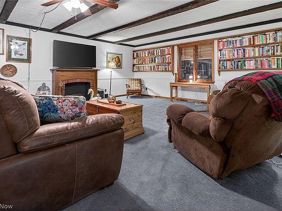 5th image of 1031 Park Ave