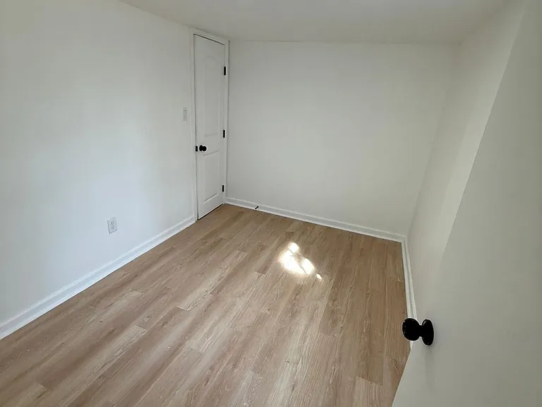 7205 Overton Ave — Photo 15