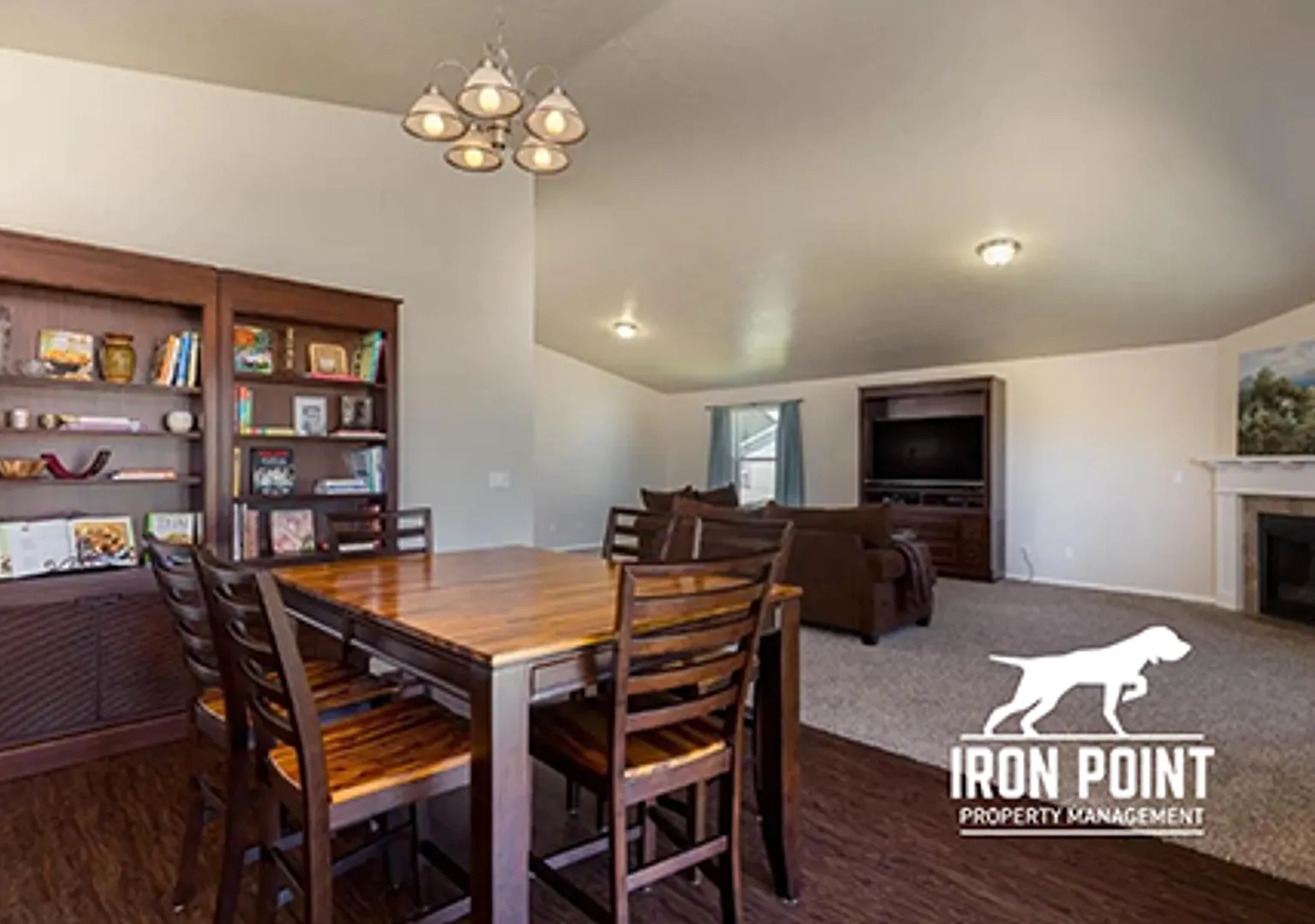 3bed/2bath in Nampa-Landsacping included plus fenced yard, gas fireplace, & 2 car garage. — Photo 4
