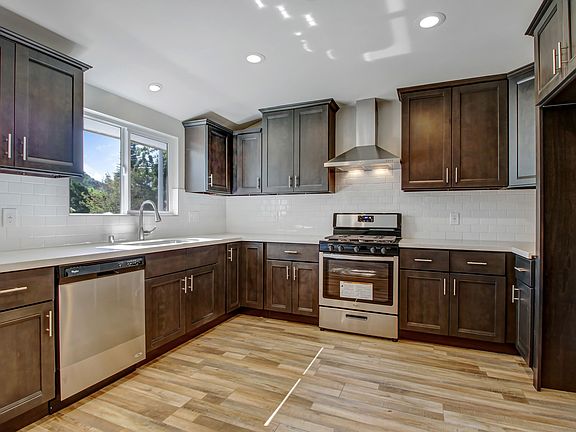 4th image of 4416 Alamo Dr
