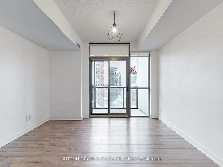 110 Charles St E #2410 — Photo 6