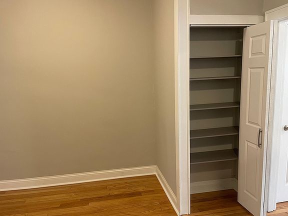 2nd image of 1718 Yale Ave Floor 1