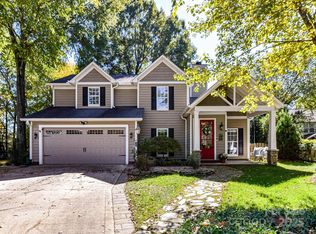 129 Shorecrest Dr, Davidson, NC 28036