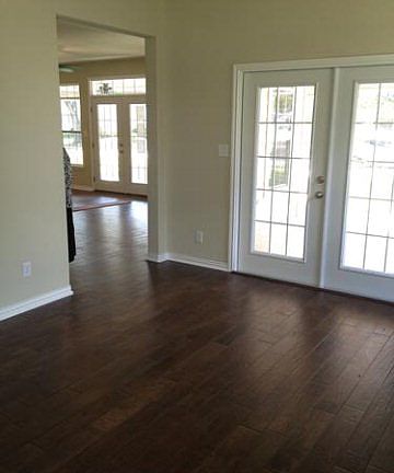 4th image of 707 Saint Francis St