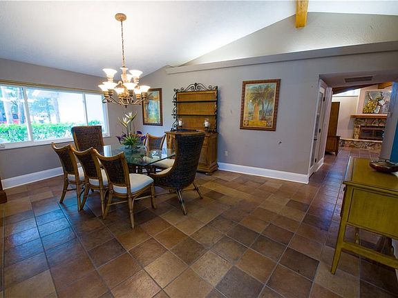 4th image of 1869 Castle Woods Dr