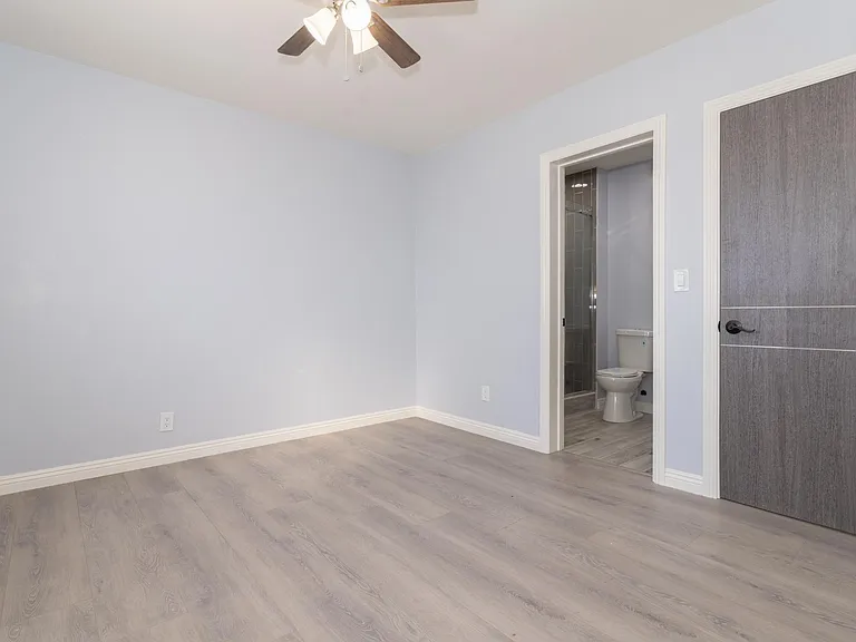 12675 Pierce St — Photo 18